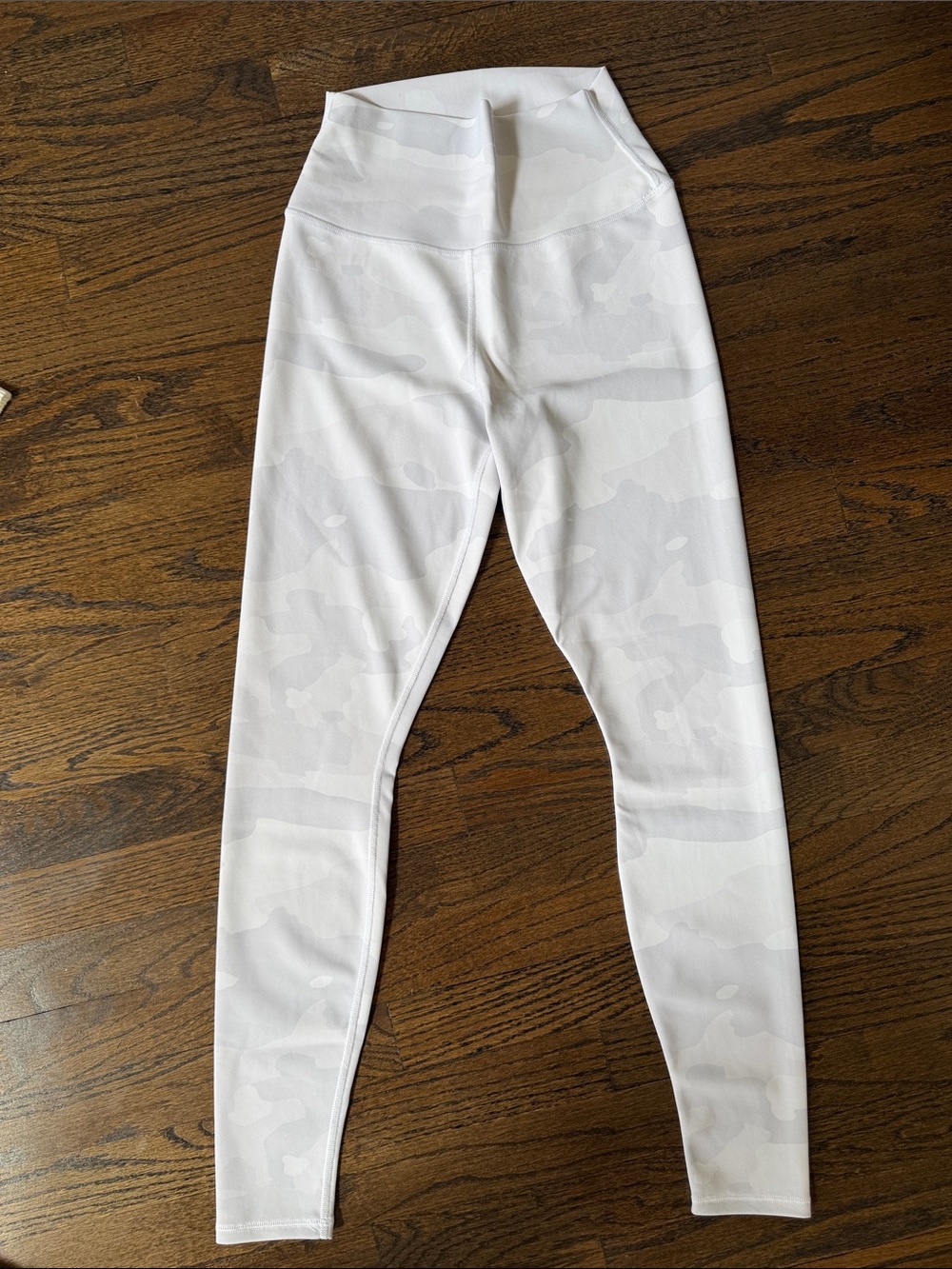 ALO Yoga White Camo High-Waist Womens Leggings - Picture 1 of 3
